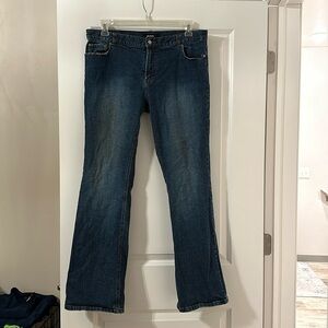 Daisy Fuentes Women’s Jeans